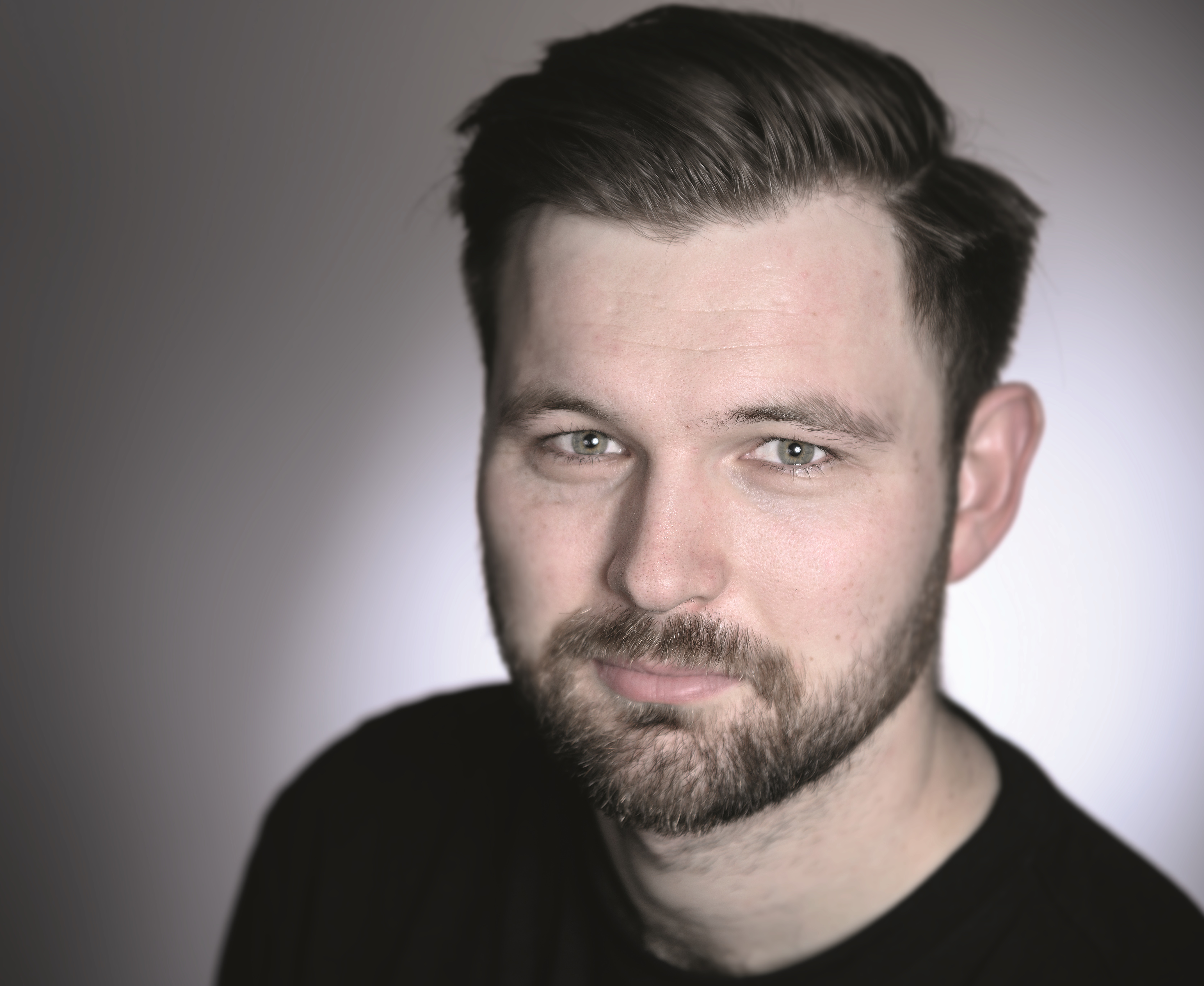 James Newby | Ralf Mohr
