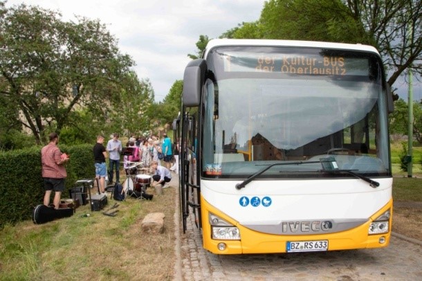 KunstBus 2021 | Stiftung für Kunst und Kultur in der Oberlausitz / 2022