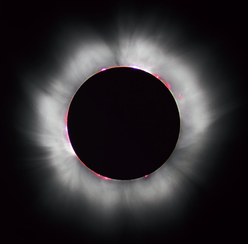 Die Corona der Sonne bei der totalen Sonnenfinsternis des Jahres 1999