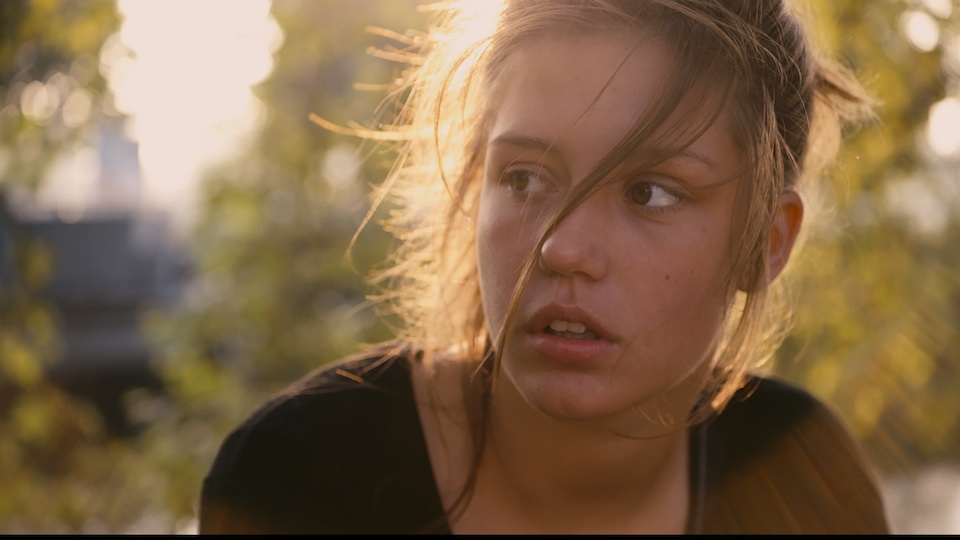 Blue is the best sale warmest color dailymotion