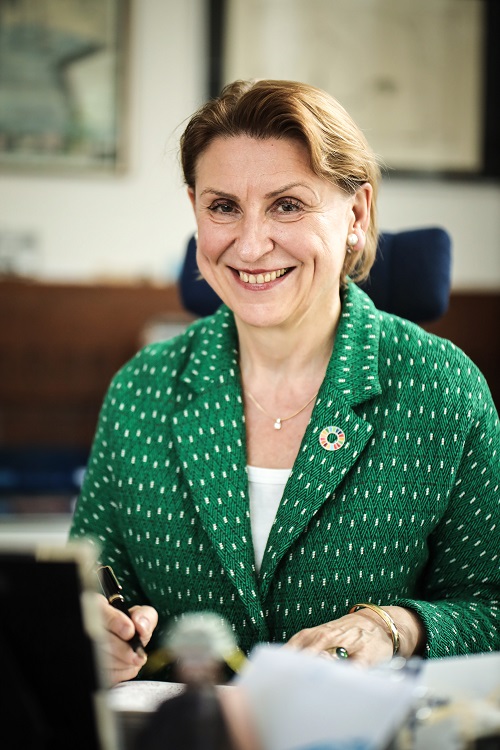 | Porträt Barbara Lison | 2021 / Lars Kaempf